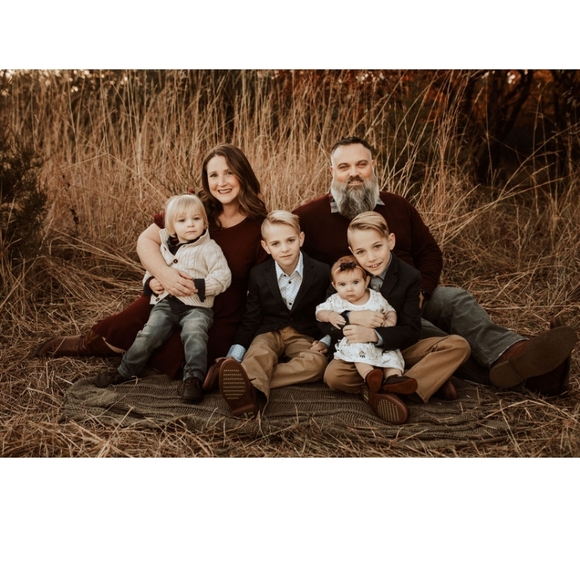 Meet your Posher, Mary - Picture 1 of 5